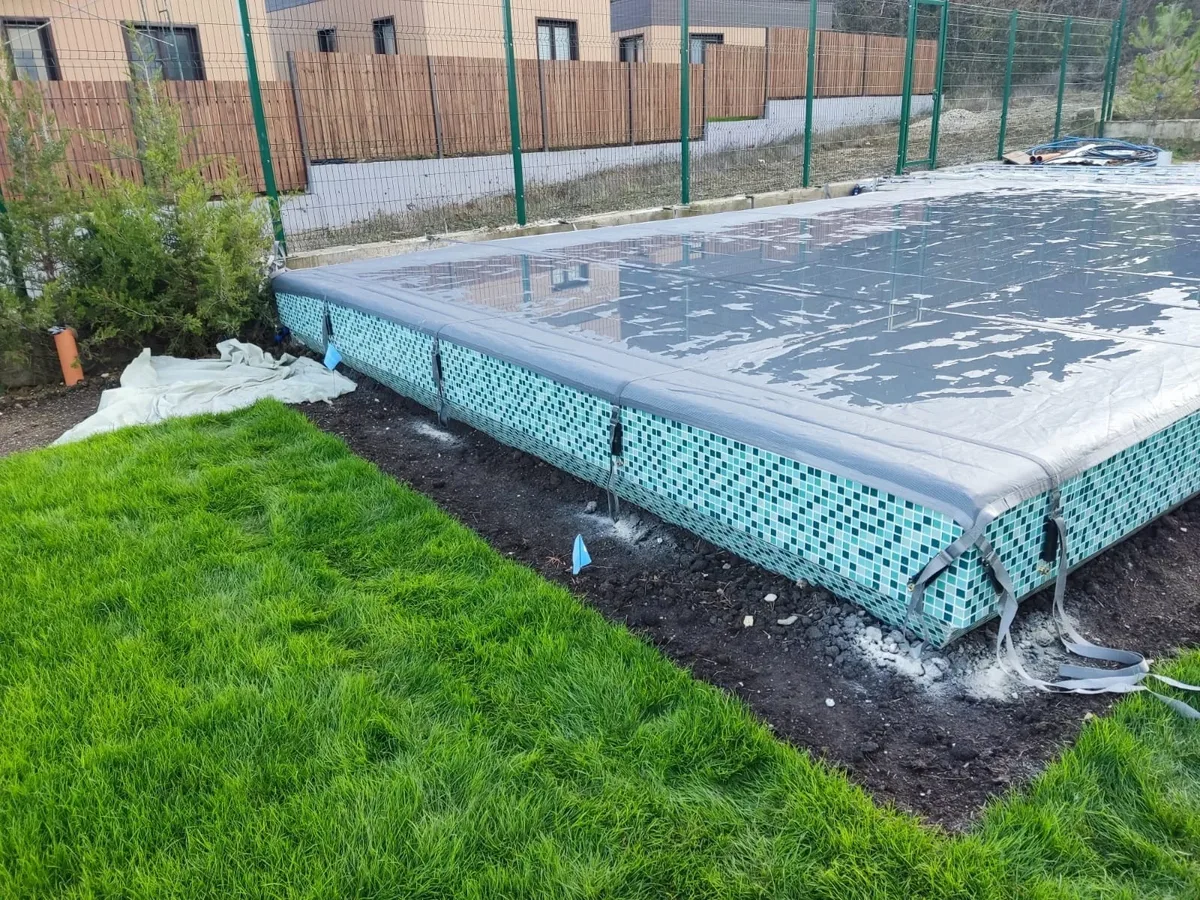 Батутное покрывало на бассейне в Сызрани